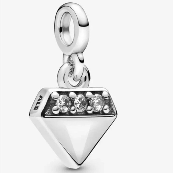 Pandora me diamond Charm - Picture 1 of 3